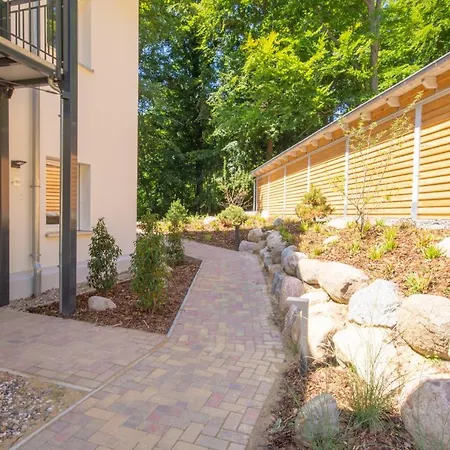 Haus Waldidyll, Vergissmeinnicht *