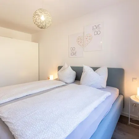 Haus Waldidyll, Vergissmeinnicht *