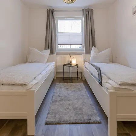 Haus Waldidyll, Vergissmeinnicht - Bade- & Saunawelt Taeglich Inklusive Apartment *